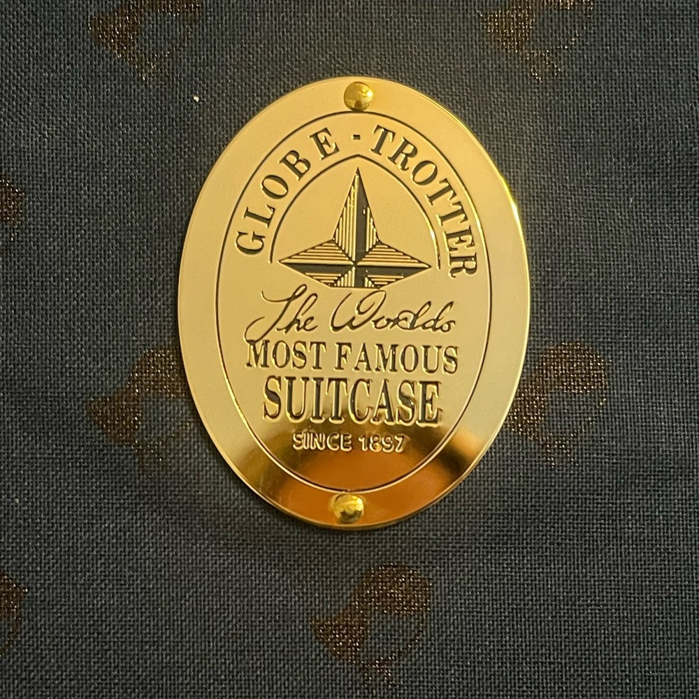Brand NEW never used Globetrotter Suitcase custom collector edition from London.